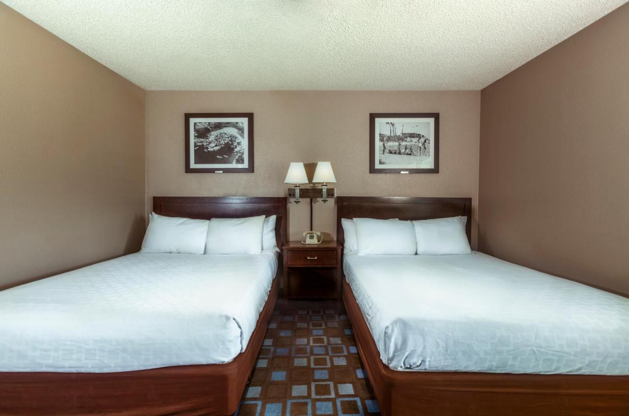 The Nautical Beachfront Resort Lake Havasu City Esterno foto