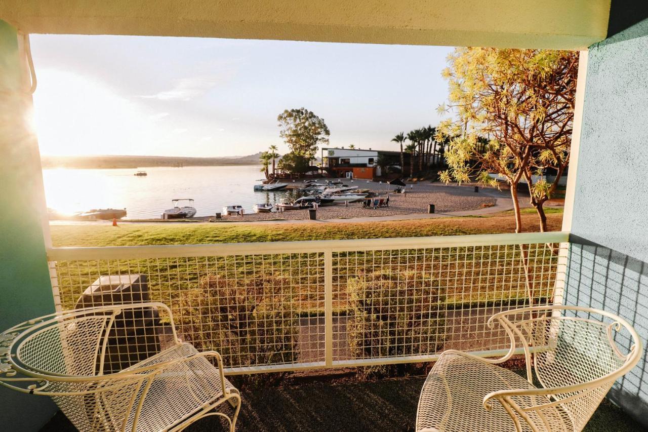The Nautical Beachfront Resort Lake Havasu City Esterno foto