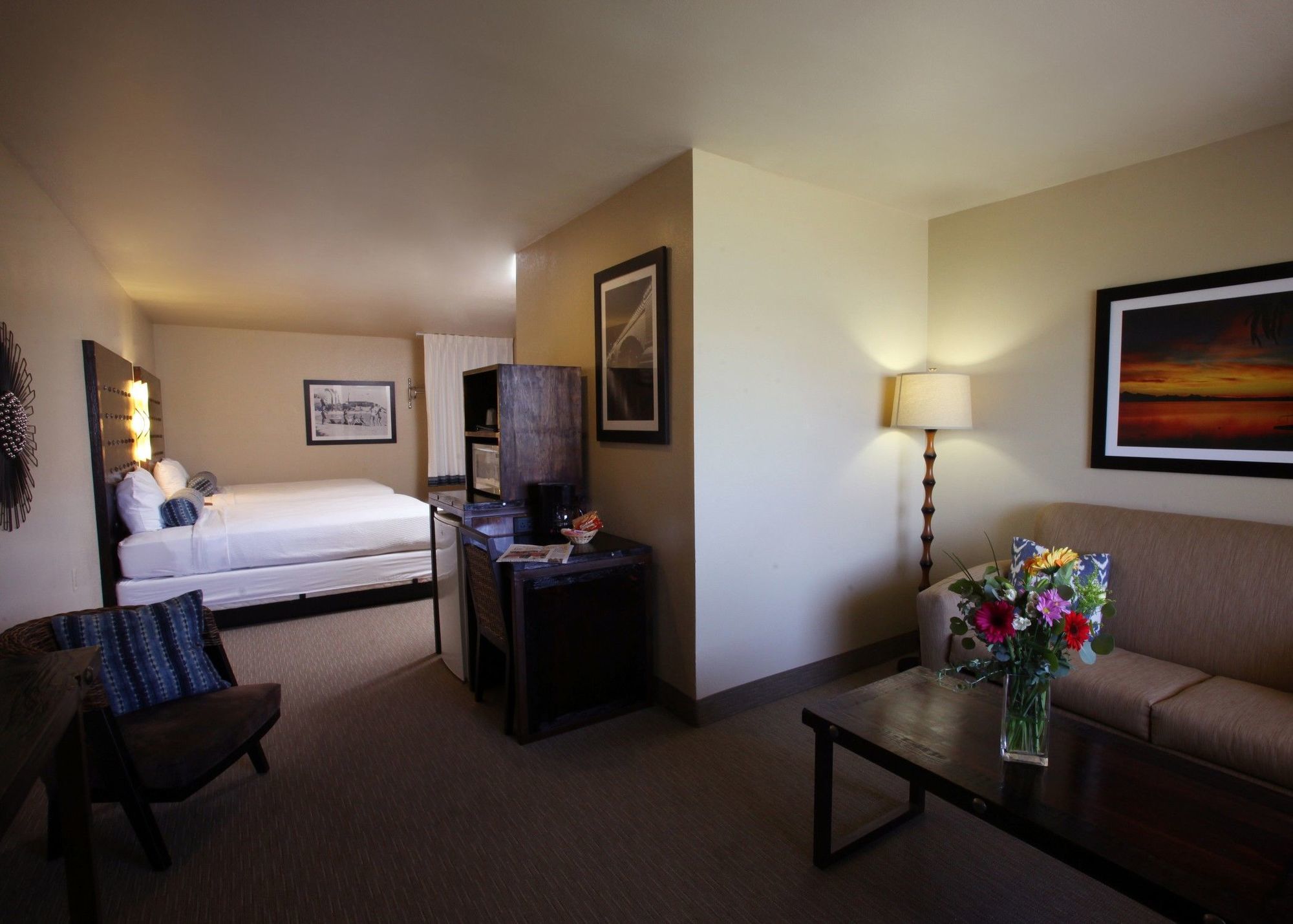 The Nautical Beachfront Resort Lake Havasu City Esterno foto